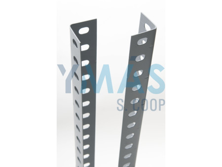 ANGULO ESTANTERIA RANURADO 40 X 40 GALVANIZADO 2 METROS 