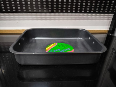 BANDEJA HORNO ANTIADHERENTE 22 X 30CM CON ASAS CARONI 180730