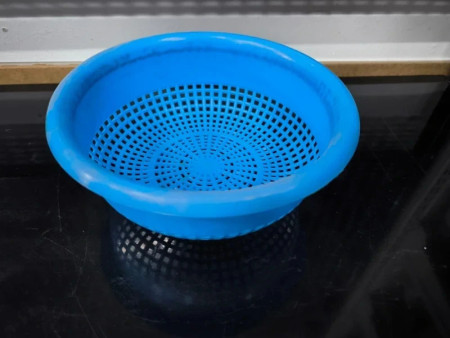 ESCURRIDOR 23CM VARIOS COLORES MENSA