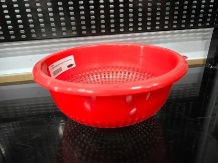 ESCURRIDOR 27CM COLOR ROJO PEDROS 