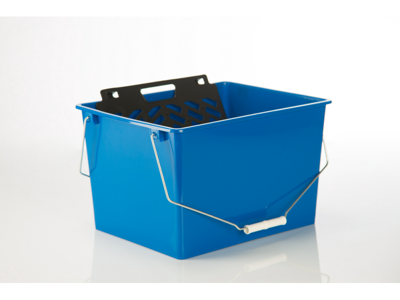 CUBETA PLASTICO 16L CON REJILLA PLASTICO Y ASAS REF.CUB-17         