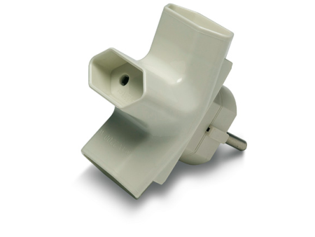 ADAPTADOR TRIPLE 4.8MM 10A-250V