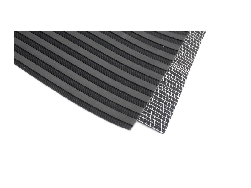 PLANCHA DE GOMA ARPILLERA ACANALADA 3MM ANCHO 1M NEGRA