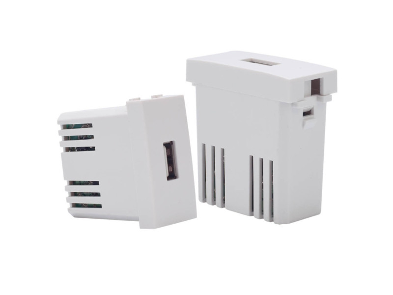 MODULO TOMA CON USB BLANCA 5V 2,1A 100-230V 50HZ