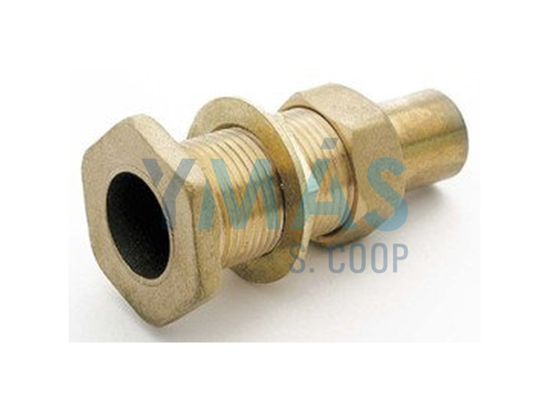RACOR PASAMUROS 1/2" CON TUERCA LATON